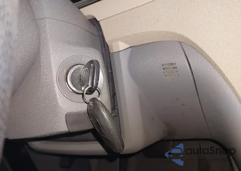 2010 Chevrolet Traverse Lt z USA, uszkodzony, nr VIN 1GNLRGED7AS100844